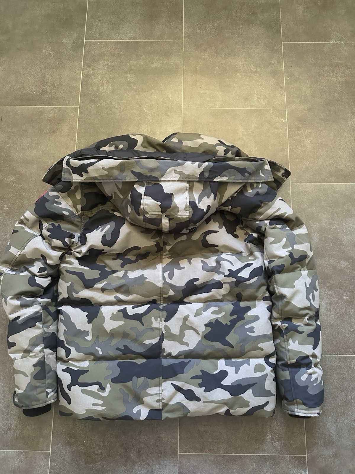 Canada Goose Wyndham Men's Parka Jacket RARE Camo Green image 3