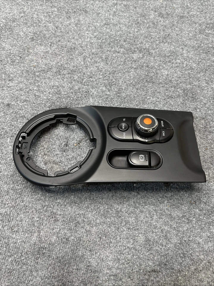 Panel de cambio de consola central Mini Cooper Clubman 16-22 con interruptores 51169306116 OEM Foto 4 de 4