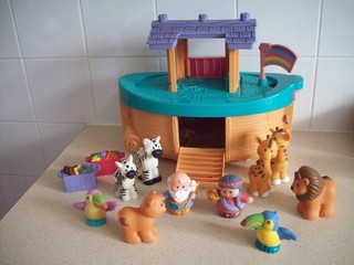 Fisher Price Noah's Ark animals & figures