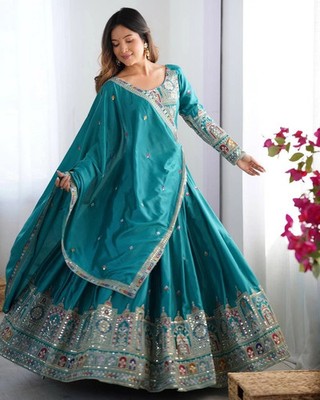 Pakistani Lehenga Choli Bridal Dress - Wedding Party Mehendi Heavy Embroidery