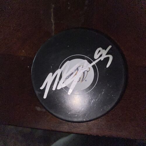 Matt Duchene Nashville Predators Autographed Logo Hockey Puck In Person Gtp - Picture 1 of 2
