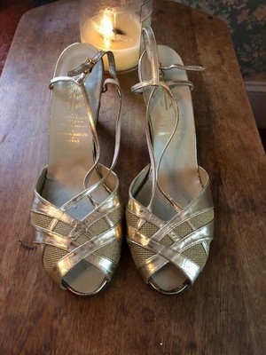 gold peep toe kitten heels