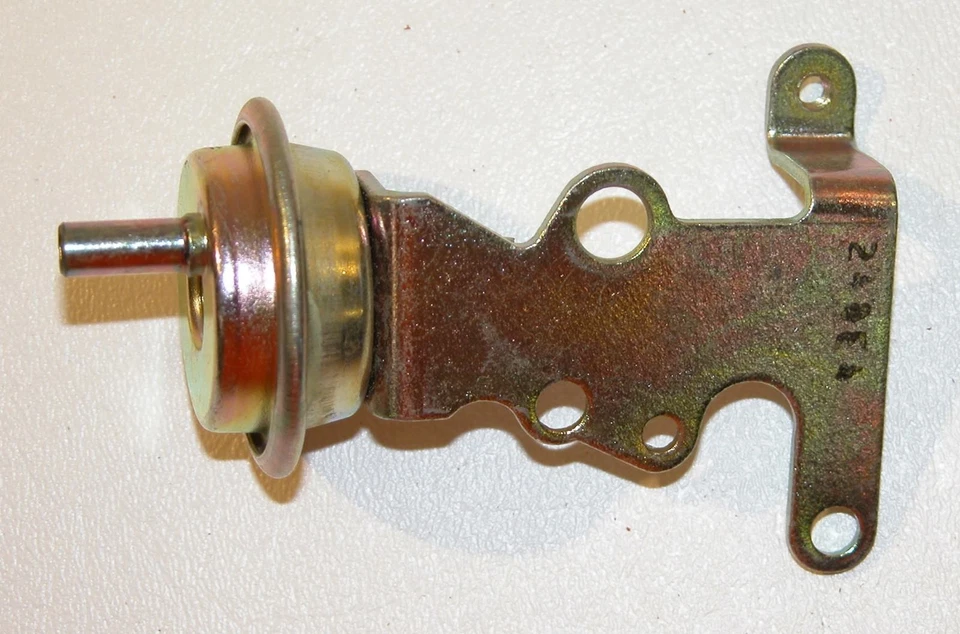 Estrangulador de carburador Airtex 1C1332 para 81-82 Nissan Datsun 210 y 1981 310 Foto 2 de 3