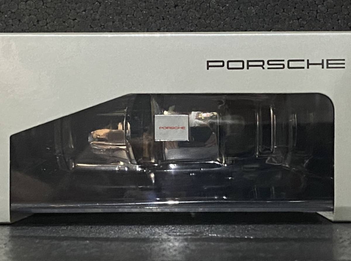 Minichamps 1/43 Porsche 911 964 1990 Chrome Limited 40 Jahre Minichamps 1/43 Porsche 911 964 1990 Chrome Limited 40 Jahre