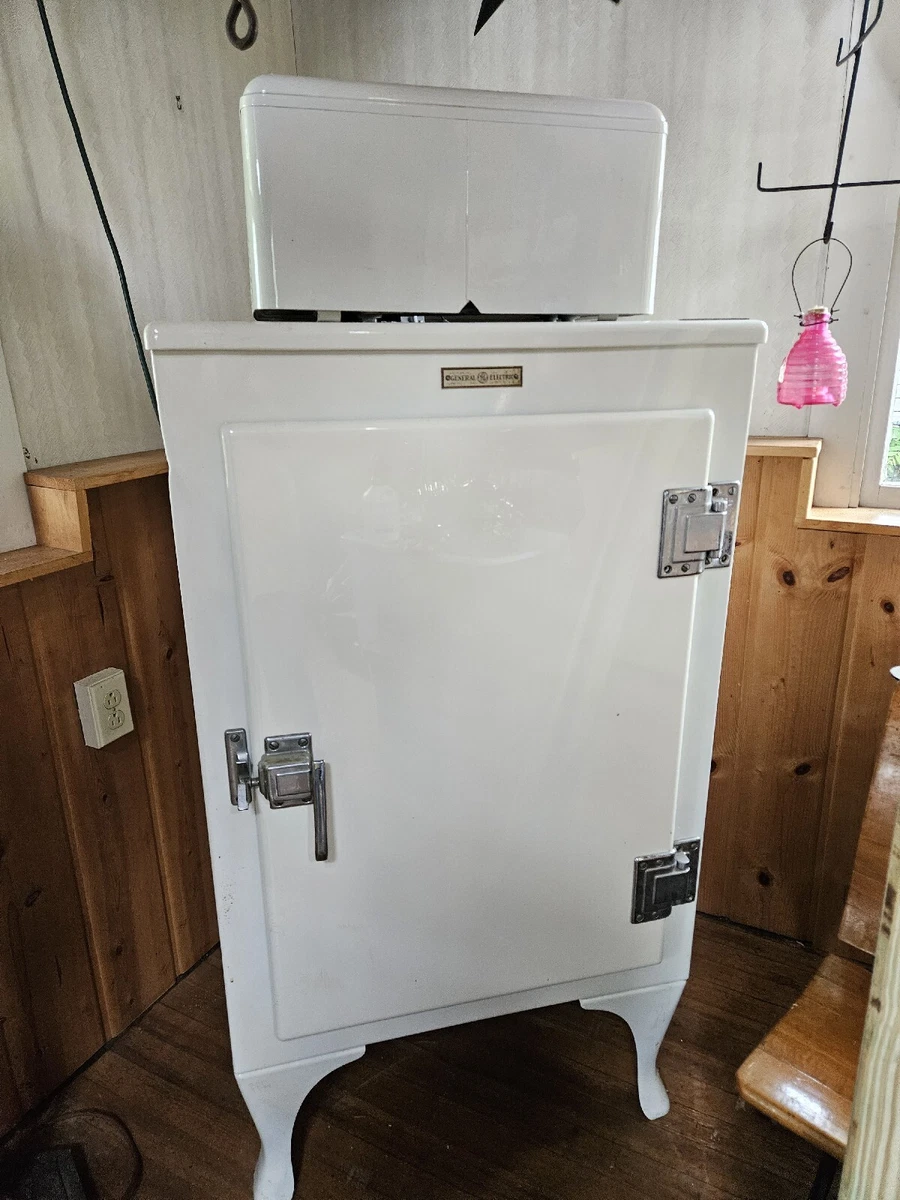 Vintage 1940 s General Electric Refrigerator Restored