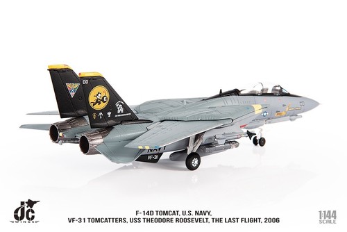 F-14D F-14 Tomcat VF-31 "Tomcatters" US NAVY 2006 1/144 Scale Diecast Model - Picture 9 of 16