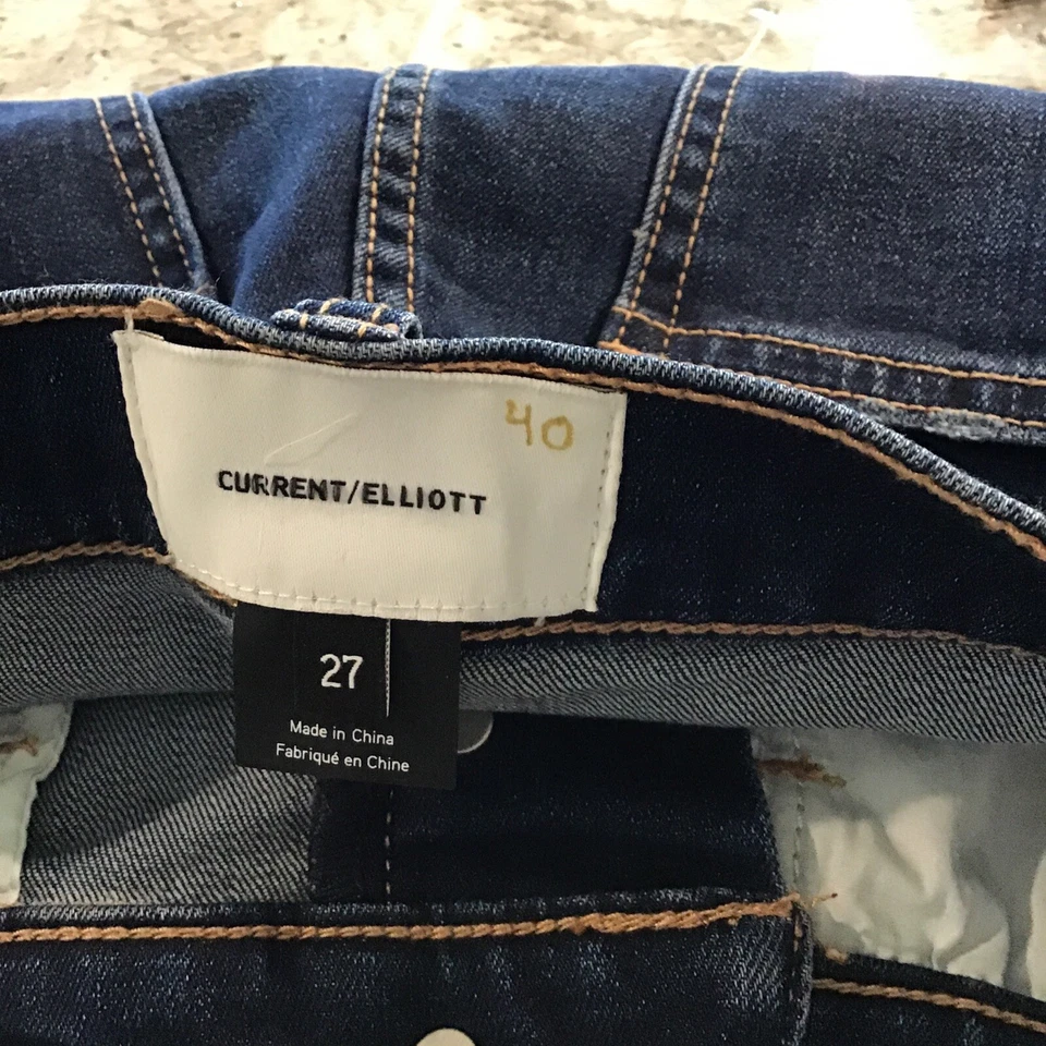 Pantalones cortos de mezclilla para mujer Current/Elliott -talla 27 botón mosca, entrepierna de 2” Foto 3 de 3