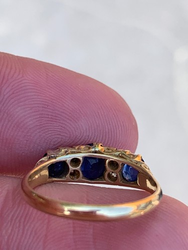 18ct gold diamond natural sapphire ring antique 1903 - Picture 6 of 8