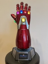 Hot Toys 1:1 Life-Size Nano Gauntlet - Prop Replica - Marvel Avengers: Endgame