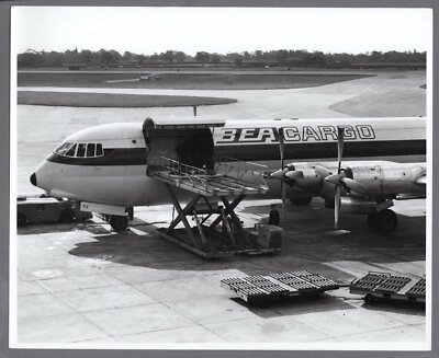 BEA BRITISH EUROPEAN AIRWAYS VICKERS VANGUARD CARGO ORIGINAL VINTAGE PHOTO 4