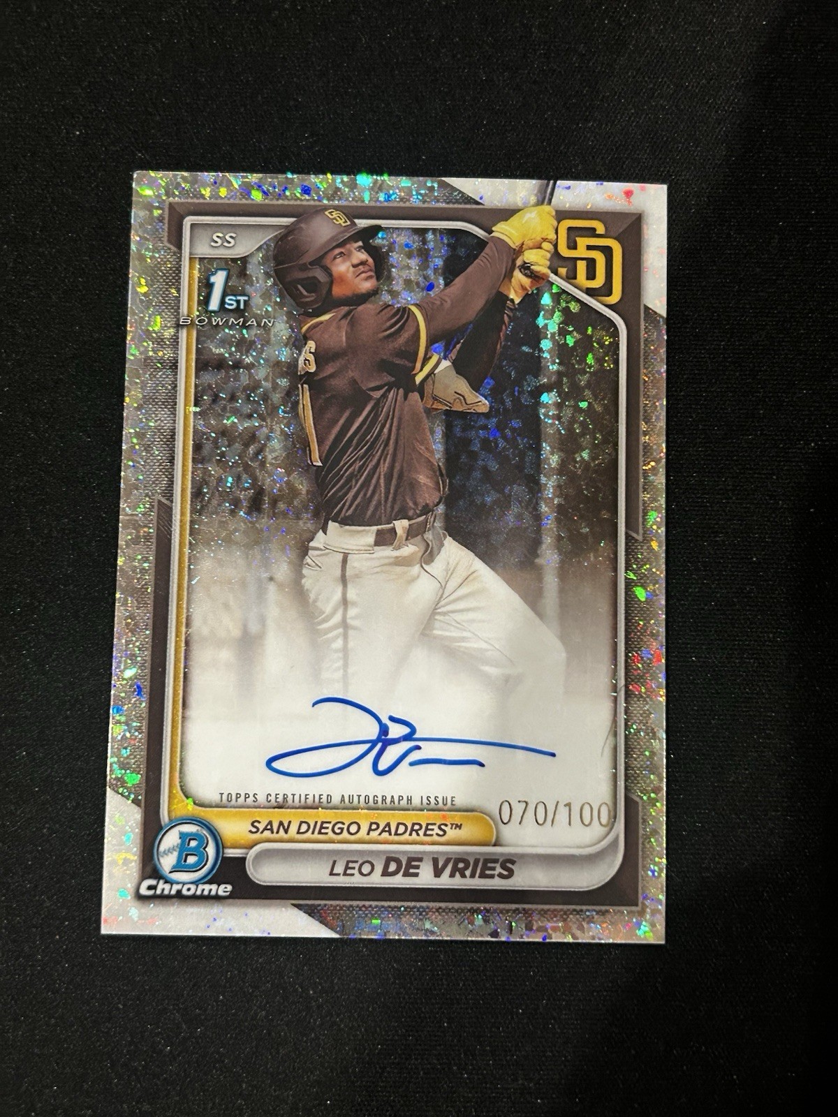 2024 Bowman Chrome Leo De Vries 1st Auto /100 Mini Diamond CPA-LD Padres