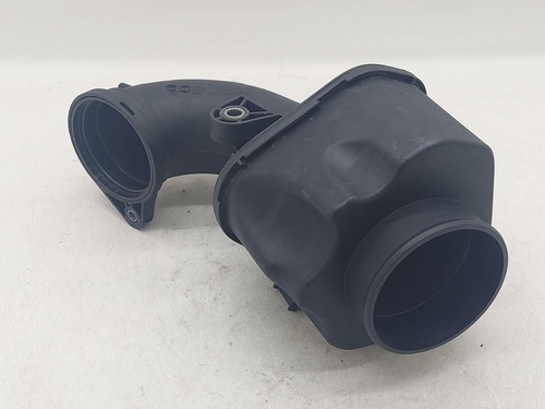 2023 MCLAREN ARTURA LEFT AIR INTAKE TUBE INTAKE TUBE RESONATOR 16F0065CP - Picture 2 of 7