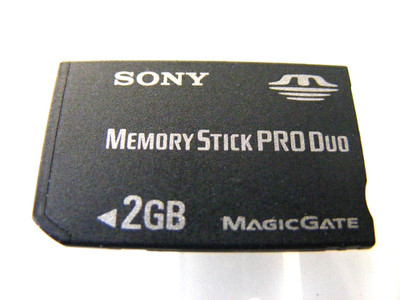 2GB Memory Stick PRO Duo MagicGate ( 2 GB MS PRO Duo ) SONY gebraucht