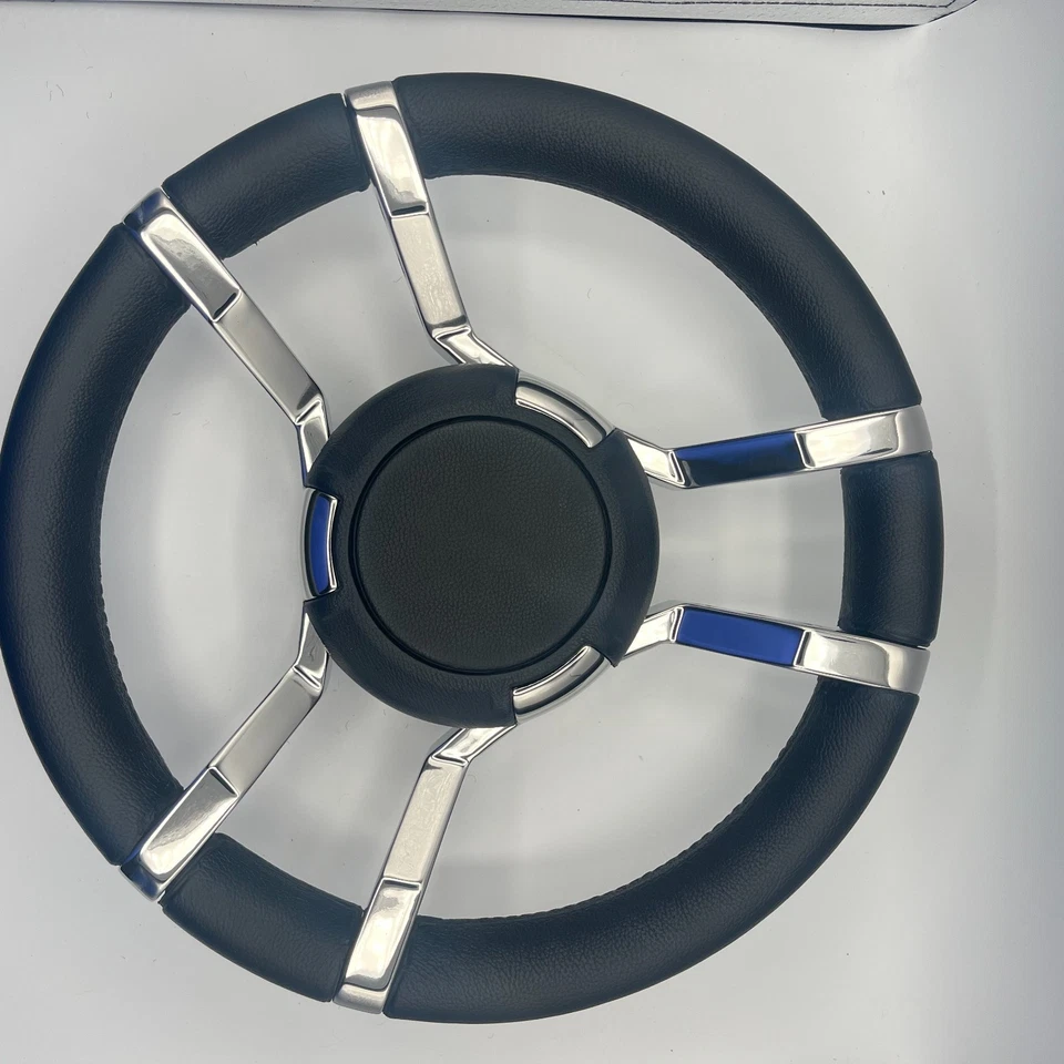 Volante de barco Gussi Italia radios de acero inoxidable llanta de cuero Foto 2 de 4