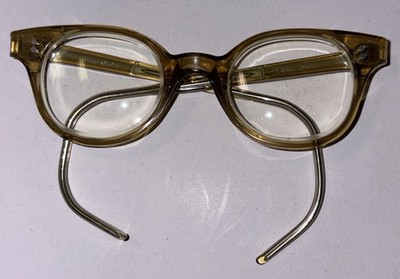 B & L Bausch & Lomb 5 1/4 Safety Glasses Vintage 36-18 | eBay B & L Bausch & Lomb 5 1/4 Safety Glasses Vintage 36-18 | eBay