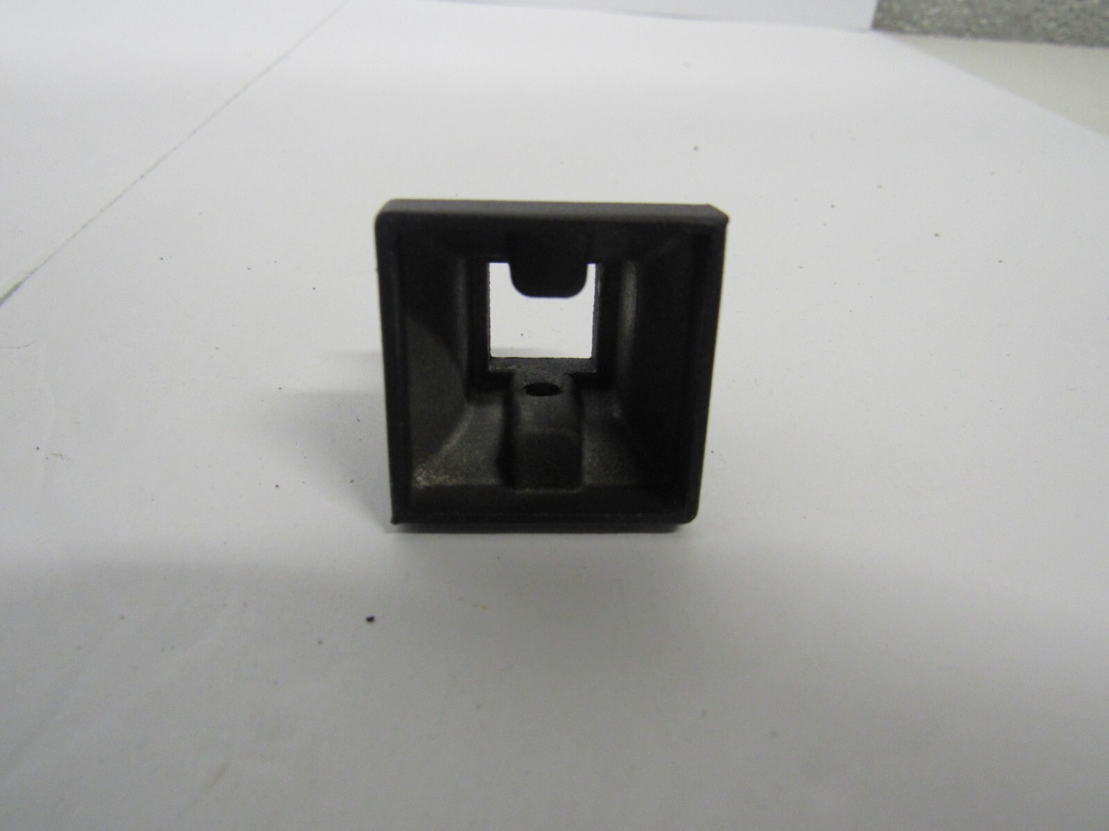 Coffman Stair Parts M06 Tall Shoe With Screw Black 2342BLK Lite 800964