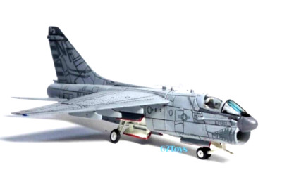 1/144 F-toys A-7E Corsair US.NAVY 93rd Attack Squadron Carrier Midway Col.1 (3B)