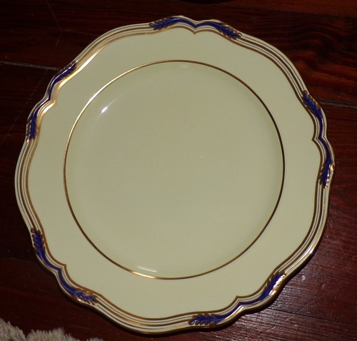 SPODE STAFFORD BLUE LEAF 10 1/2" DINNER PLATES GOLD & BLUE SCALLOPED Set of 8 - Picture 5 of 20