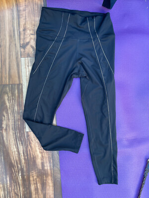 Nike Yoga Dri-Fit High Waisted 7/8 Metallic Trim Leggings Size L DD5772-010