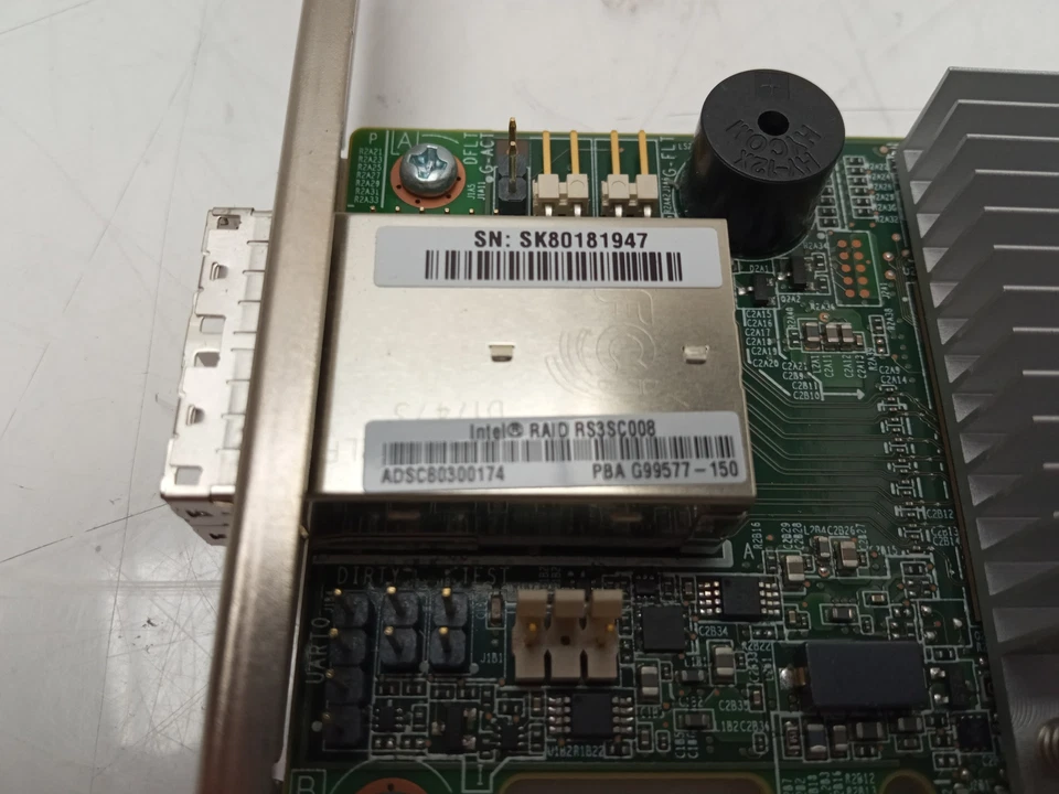 Intel RS3SC008 SAS/SATA Dual Port 12GB/s PCIe RAID Controller - No Battery - Image 4 of 4