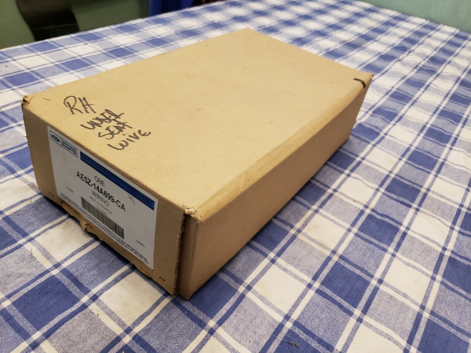 NEW GENUINE OEM FORD R UNDER SEAT WIRE HARNESS WIRING ASSEMBLY AE5Z