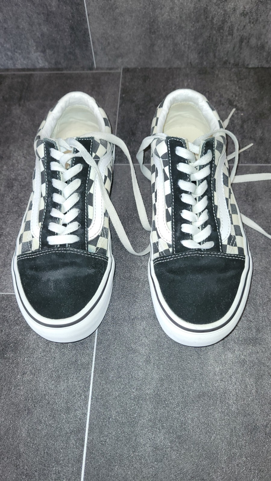 Bild 2 von 6