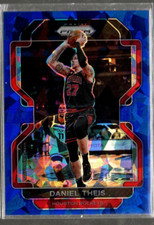 2021-22 Panini Prizm Prizms Blue Ice #3 Daniel Theis /125