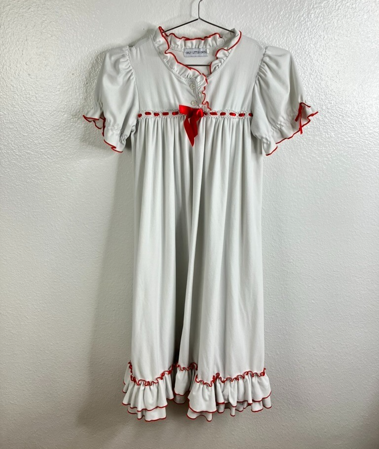 Picture 1 of 9