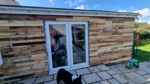 Reclaimed Pallet Wood Wall Cladding Projects 1-1000sqm FREE NATION WIDE ...
