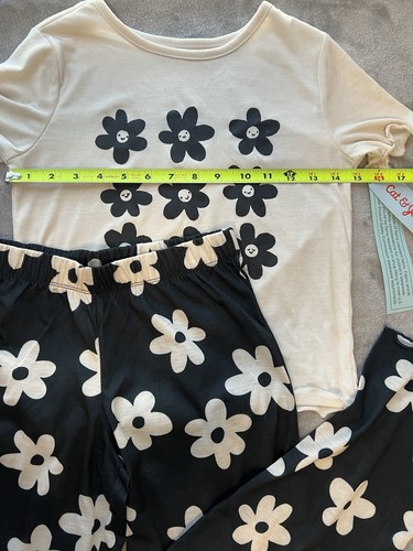 Girl’s Short Sleeve T-Shirt And Pants Pajama Set Size M (8) - Cat & Jack - Picture 3 of 7