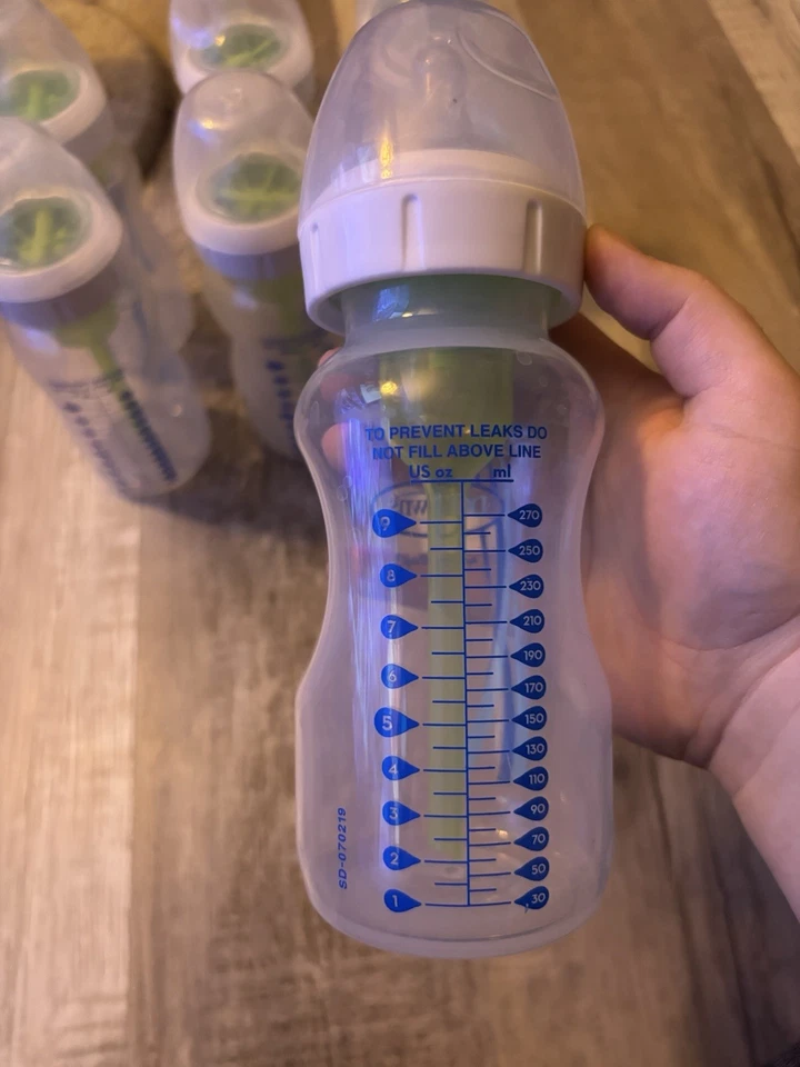 Dr. Brown's Natural Flow 9 oz. Biberón - Pack de 7 USADOS Foto 2 de 2