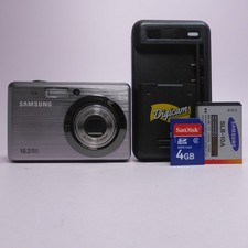 Samsung Digital Camera ES55 10.2MP Silver Tested Full Working Set