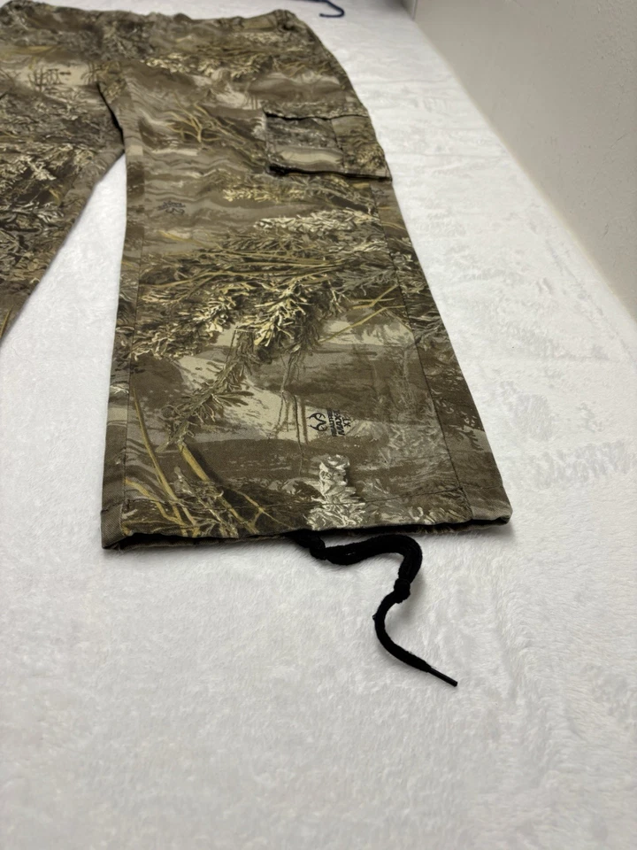 Realtree MAX-1 XT Camouflage Pants Men’s Size 36-38x31 Adjustable Waist - Image 4 of 4