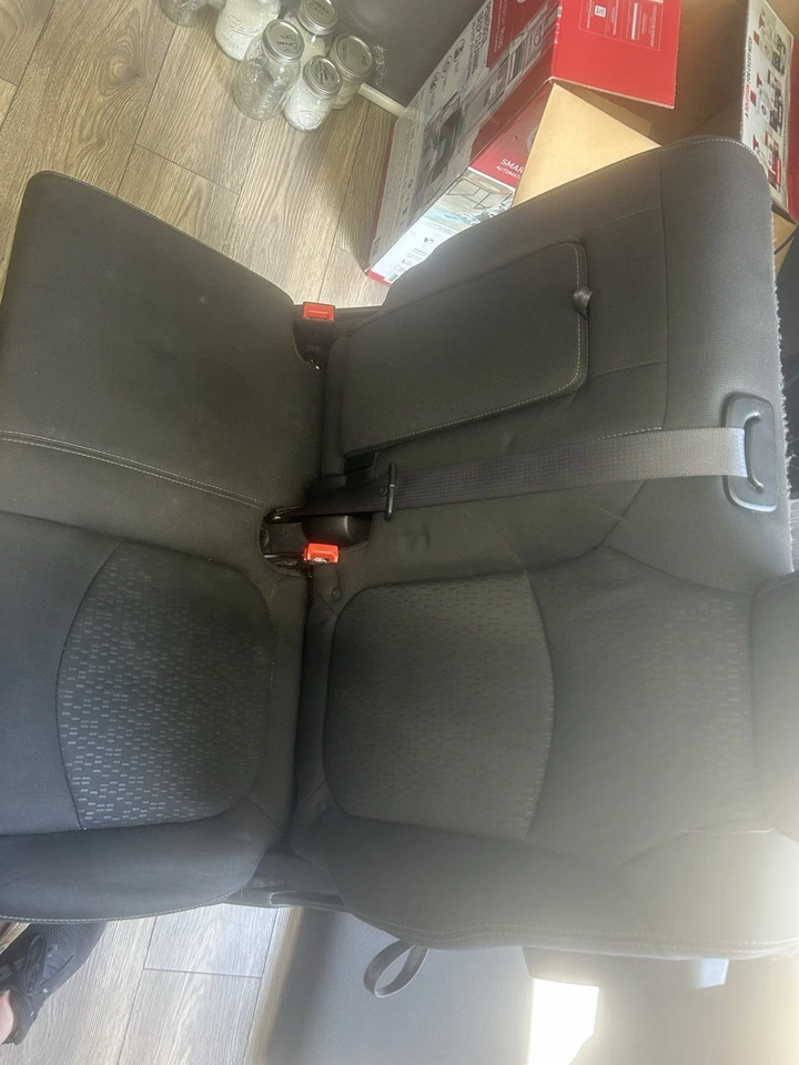 GMC Acadia 2015 asientos de tela Foto 3 de 4