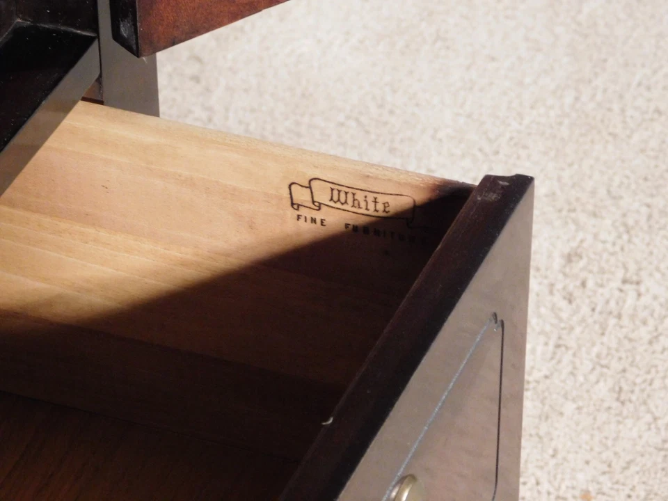 White Furniture Mandarin Collection Chippendale Gentleman's Chest Highboy - Image 3 of 4