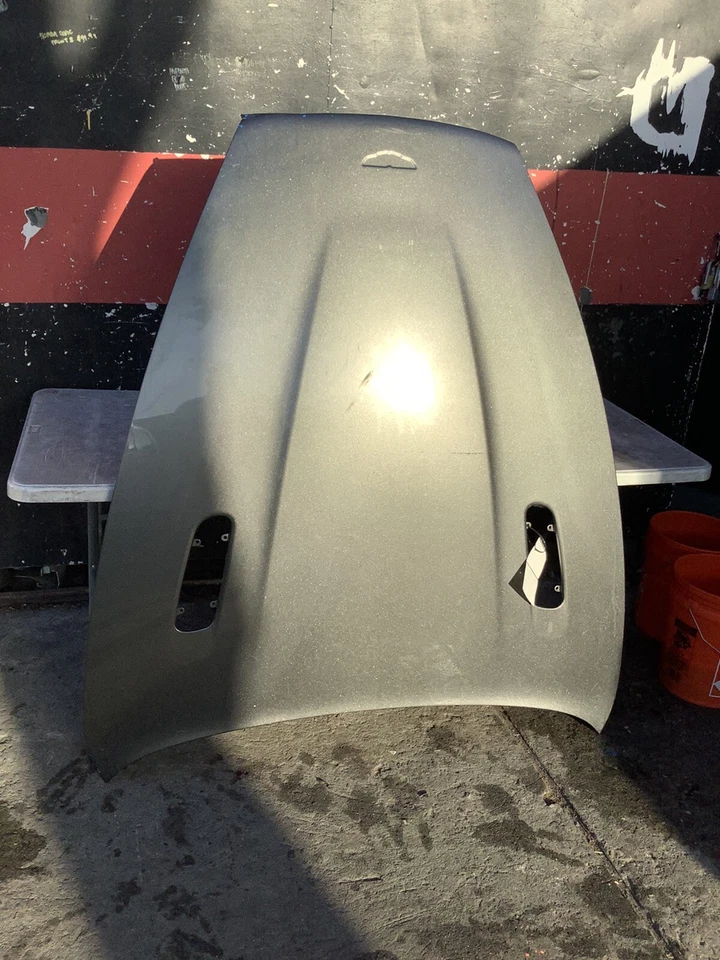 2011 2012 年 ASTON MARTIN VIRAGE HOOD 原始设备制造商二手 — 第 3/4 张图片