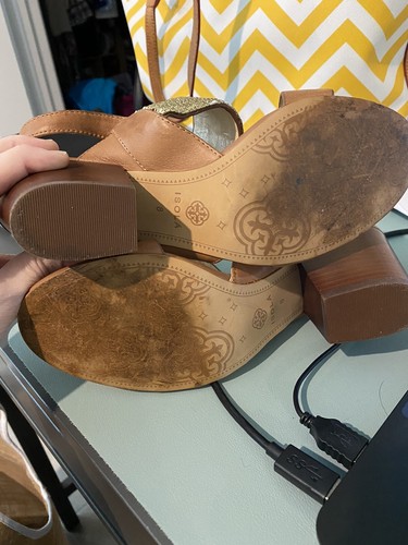 Isola Sandals Brown Leather 8 Matte Gold Beaded Stacked Heel Adjustable Strap - Picture 7 of 7