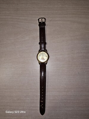 Disney Winnie The Pooh Watch: Moving HunnyJar & Butterfly  display picture 3