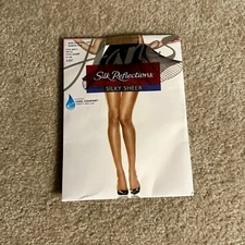 Silk Reflections Silky Sheer Control Top Pantyhose "Barely There" Size CD NEW