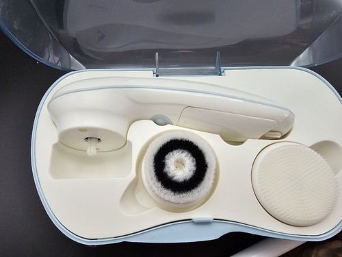 Vanity Planet Skin Spa Facial Cleansing Spin Brush In Case Tested - Picture 4 of 6