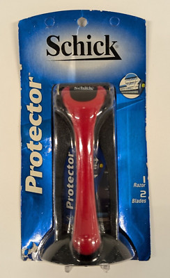New Vintage 1997 Schick Protector Razor & 2 Refill Blades Damaged Packaging