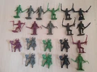 STARLUX - ALUDO - CBG? - 20 SOLDIERS, SAMURAI WARRIORS - PLASTIC -