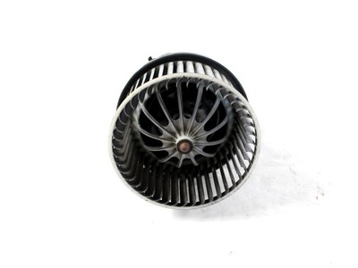 2017 Land Rover Discovery Sport LR066917 Heater Blower Fan Motor 