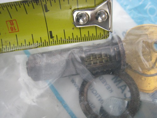 2 Comp-X National C8055-C346A-4G 1 1/2” flat key alike cam lock KA w/2 keys - Picture 4 of 4
