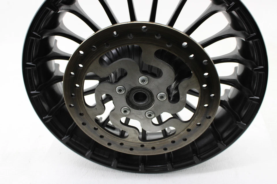 Черное переднее колесо 18–19 Harley Davidson Road King с 21 спицей 18x5 - Изображение 3 из 4