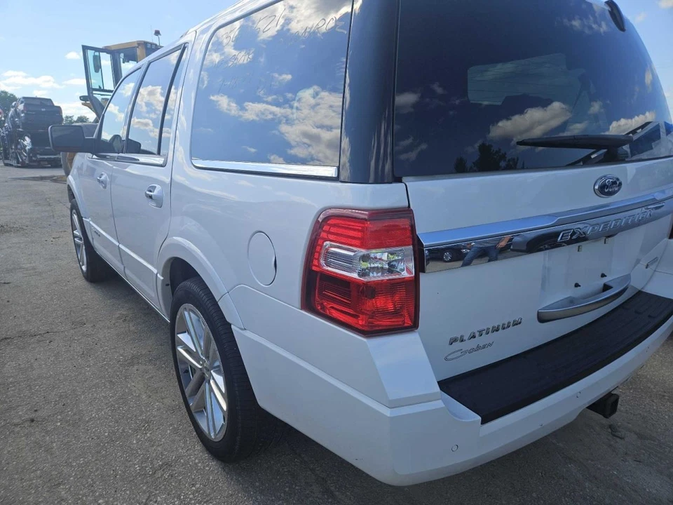 (SOLO RECOGIDA LOCAL) Limpiaparabrisas de maletero/escotilla/puerta trasera privacidad tinte vidrio se adapta a 15-17 EXP Foto 4 de 4