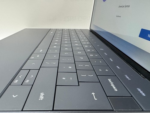 Dell XPS 9320 Plus 12th Gen i7-1260P 1TB SSD 16GB 13.4" FHD+ Touch W11 PRO - Picture 12 of 21