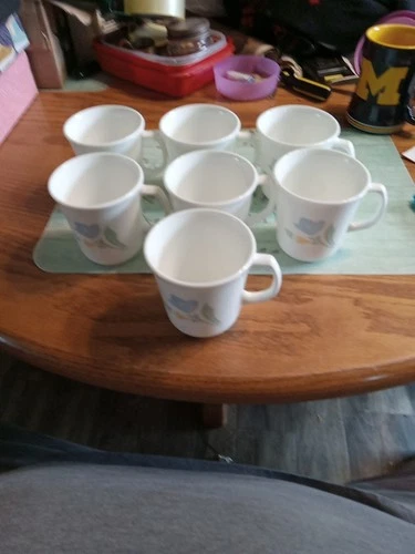 Vintage Corelle Corning Ware Friendship Coffee Cup/ Mug Set Of 7