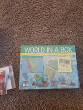 World in a Box Ben Renow-Clarke (2008, Kit) Maps Geography Education CD NEW