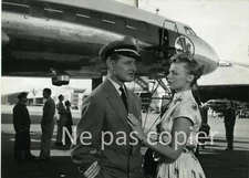 DANY ROBIN 1955 film Escale à Orly by J. Dreville photo by Roger Corbeau